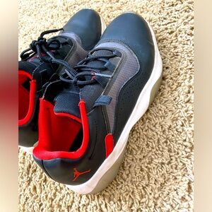 Nike Air Jordan 11 CMFT Low Men’s Casual Shoes